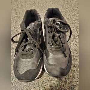 New Balance Charcoal Black Sneakers